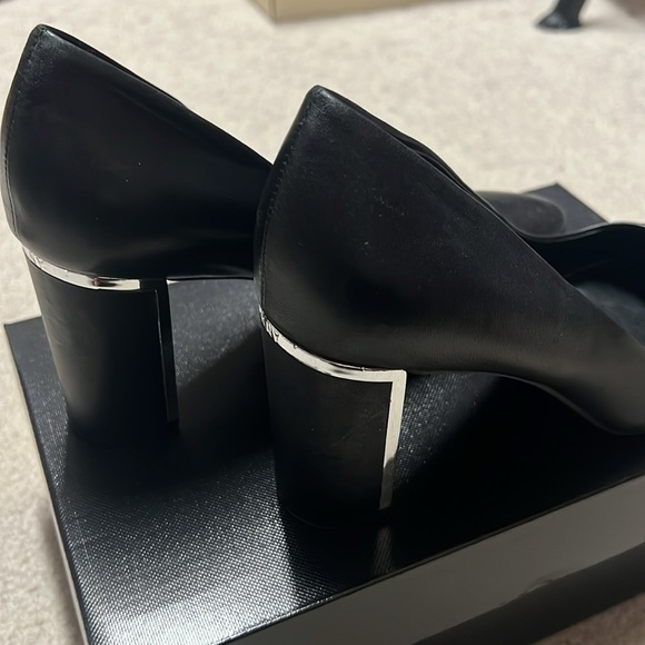 DKNY black Sila pump - Picture 2 of 9